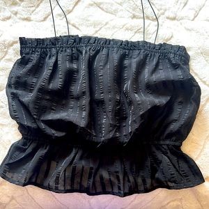 Lulu’s black top in size Small